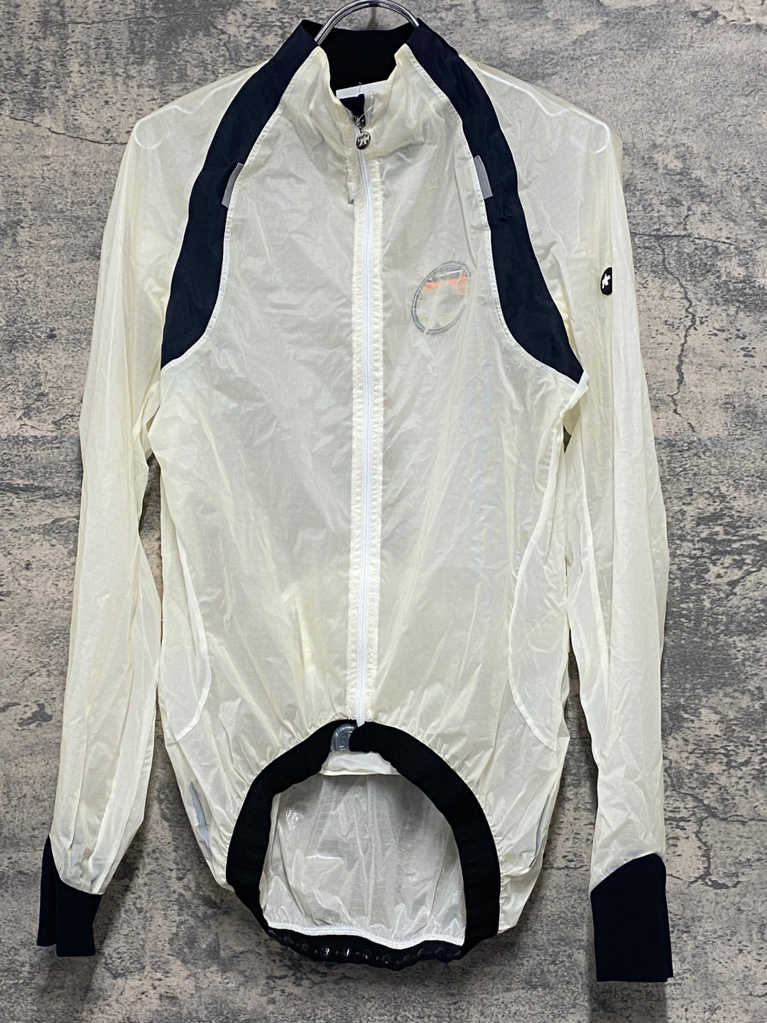JU558 アソス ASSOS 長袖 ウィンドブレーカー 白 S