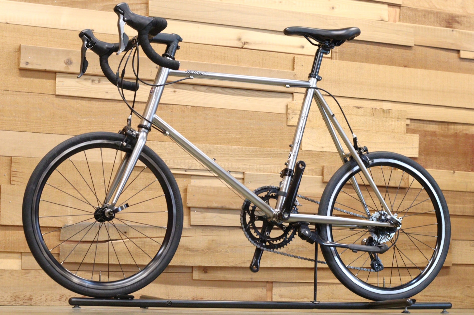 フジ FUJI ヘリオン HELION R 2018 50サイズ シマノ クラリス R2000