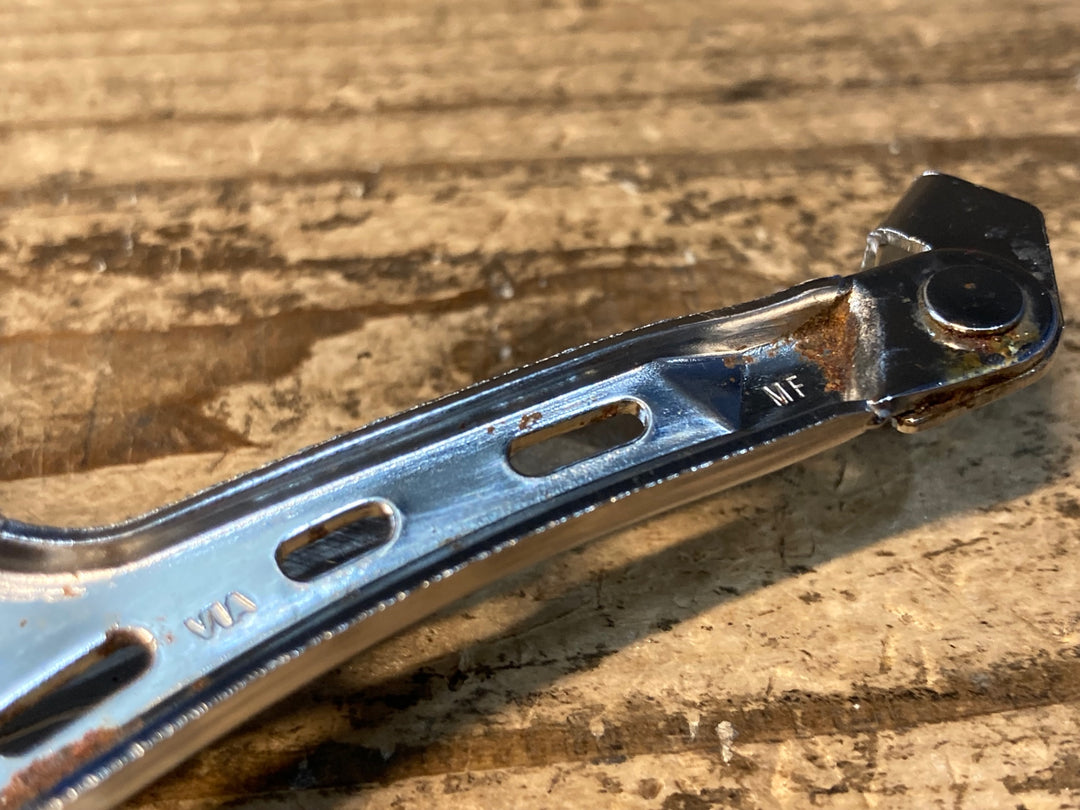 JH526 シマノ SHIMANO 105 FD-5800 フロントディレイラー 2s ※プレート欠品