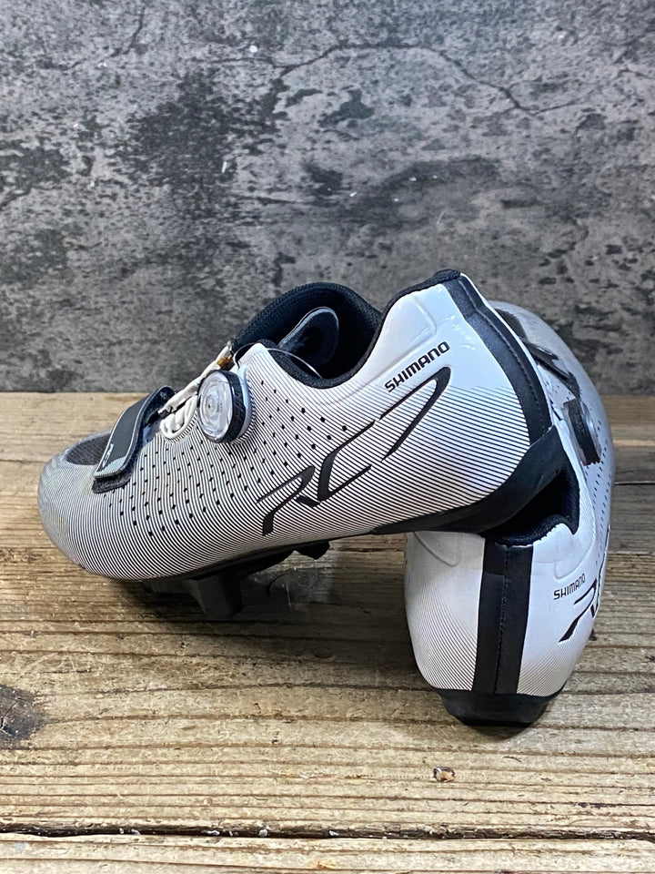 KG024 シマノ SHIMANO RC7 SH-RC700 S WIDE ビンディングシューズ 白 EU41