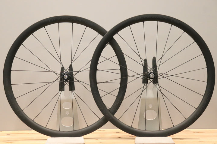 シマノ SHIMANO アルテグラ ULTEGRA WH-R8170-C36-TL カーボン チューブレスレディ ホイールセット シマノ11S/12S 【仙台店】