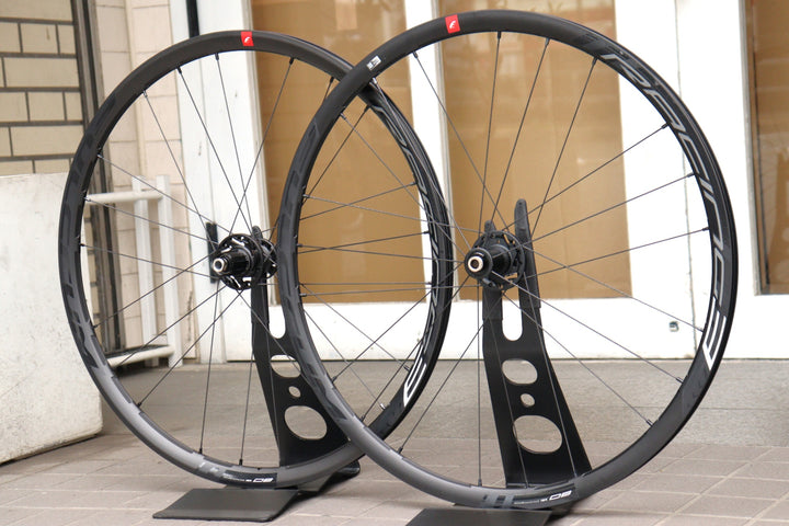 フルクラム FULCRUM レーシング RACING 3 DB アルミ チューブレス ホイールセット シマノ11S/12S 19C 【横浜店】