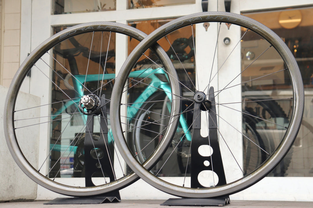 カンパニョーロ CAMPAGNOLO ボーラ BORA WTO 33 カーボン チューブレス ホイールセット カンパニョーロ 11/12S 19C 【横浜店】