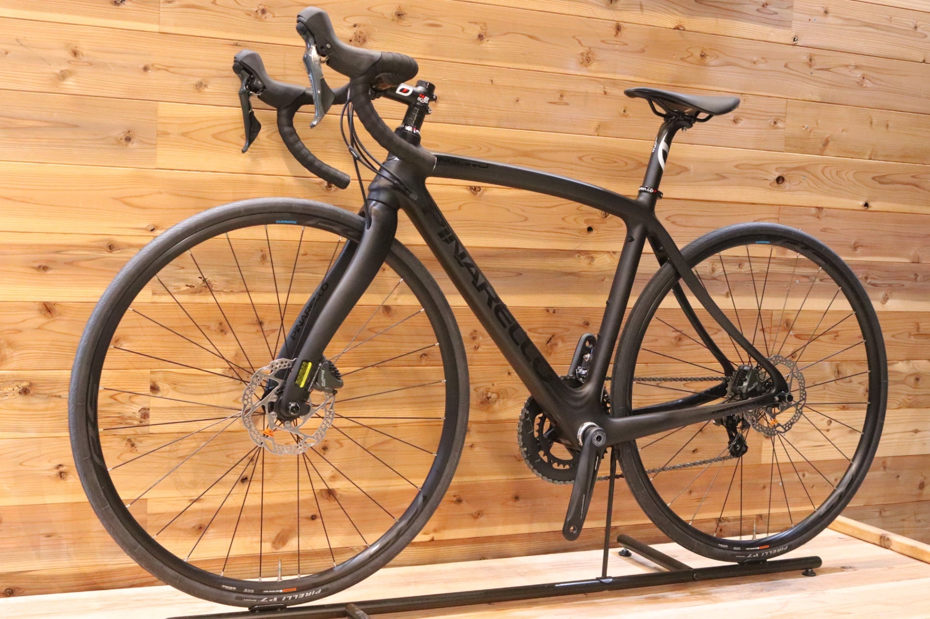 未走行で入荷！ ピナレロ PINARELLO アングリル ANGLIRU DISK 2022 460