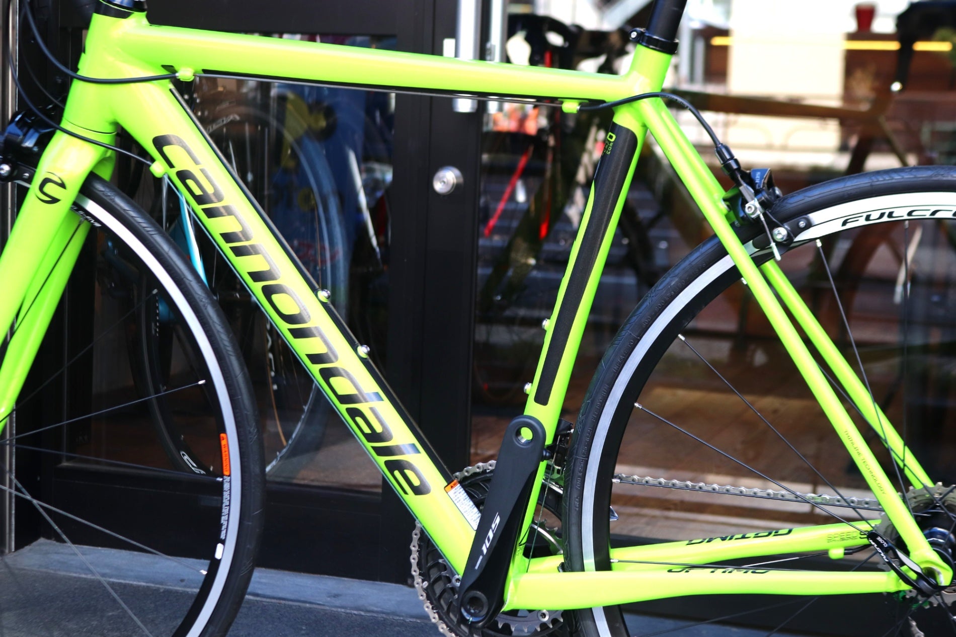 キャノンデール CANNONDALE キャド オプティモ CAAD OPTIMO 2017モデル