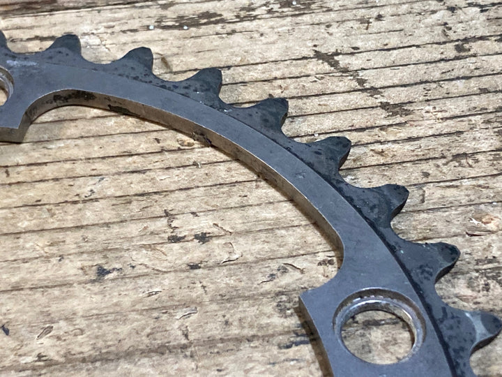 KC985 シマノ SHIMANO チェーンリング PCD130 39T 腐食あり