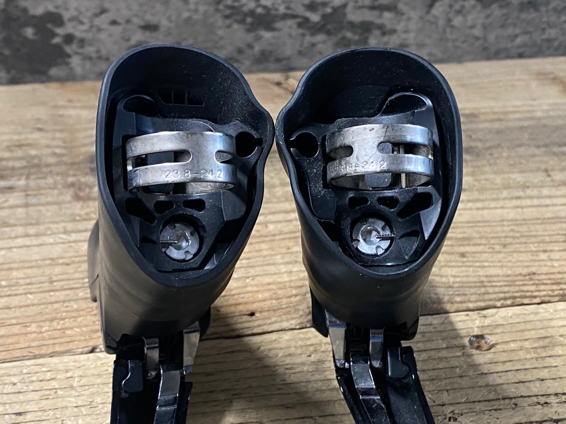 KJ941 シマノ SHIMANO 105 ST-5800 STIレバー 2x11S – BICI AMORE