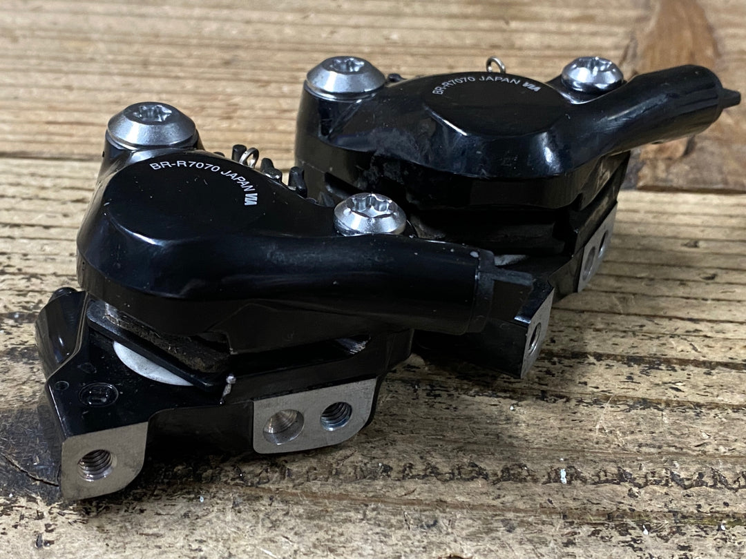 JU984 シマノ SHIMANO 105 BR-R7070 ディスクブレーキ キャリパー セット 油圧