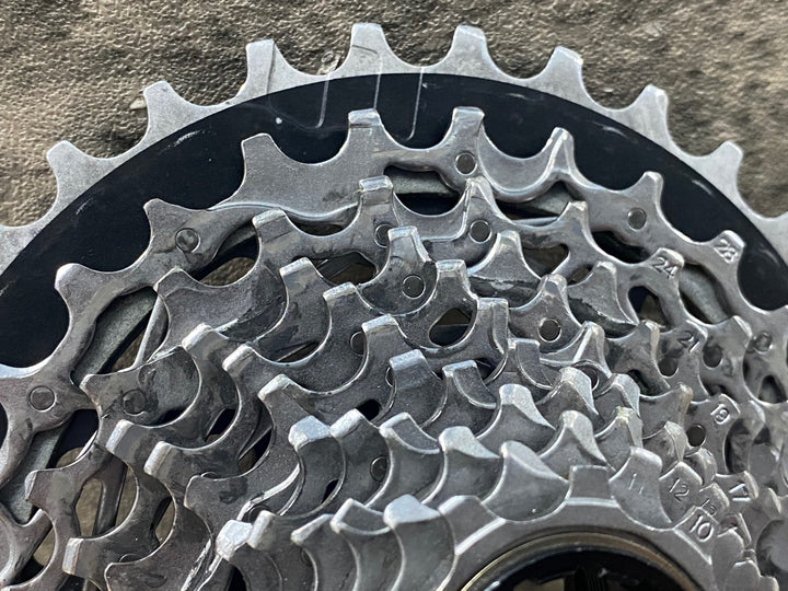 KN129 スラム SRAM フォース FORCE E1 XG-1270-E1 10-33T スプロケット