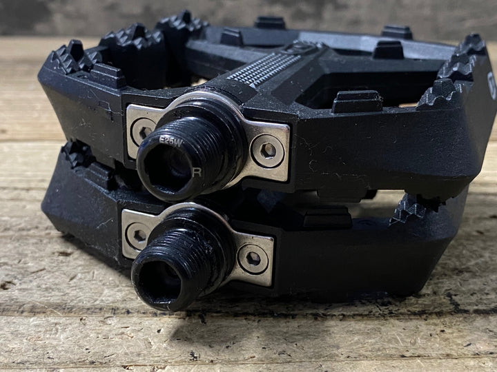 KQ827 クランクブラザーズ Crankbrothers stamp0 フラットペダル 黒
