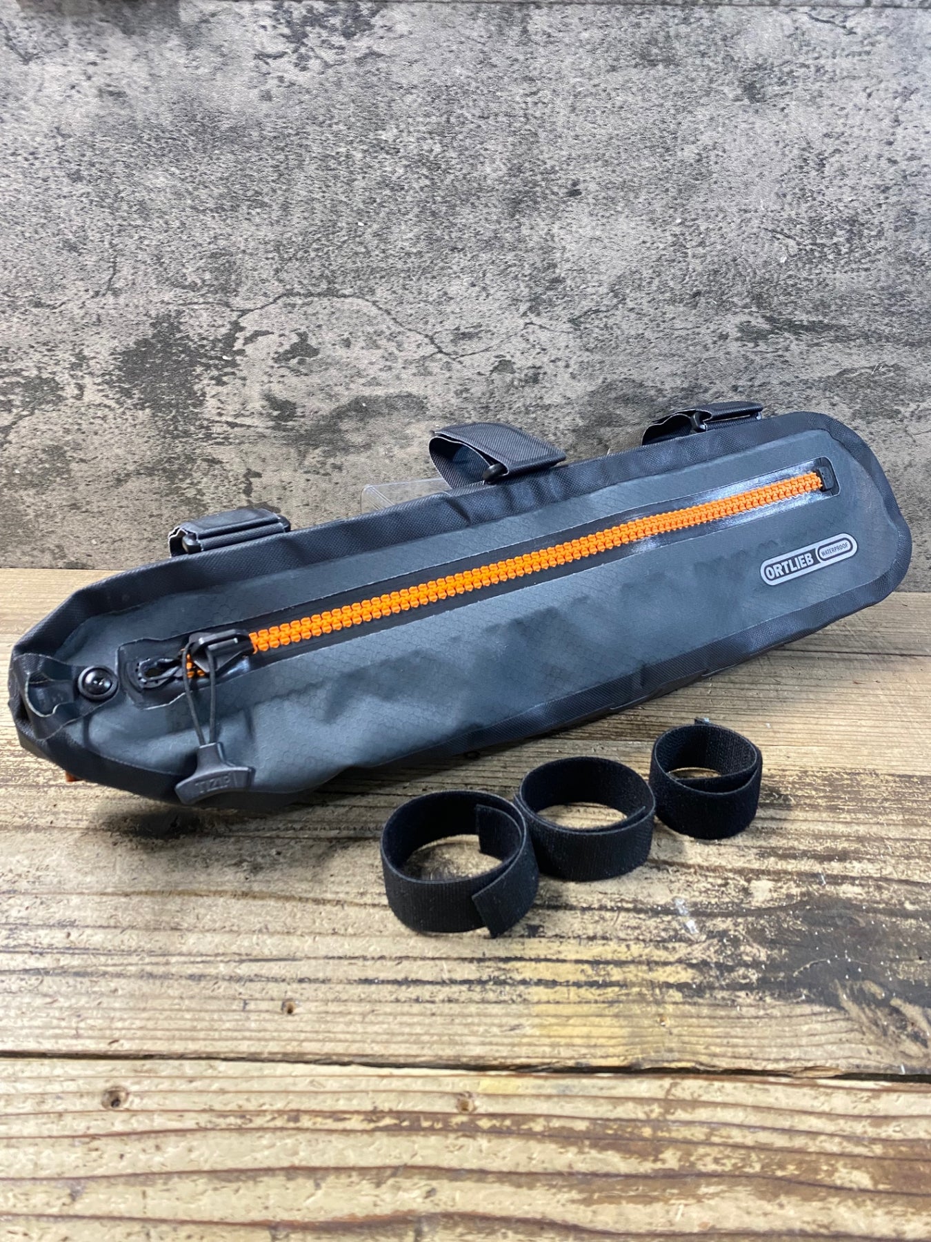 JZ585 オルトリーブ ORTLIEB Frame Pack Toptube フレームバッグ