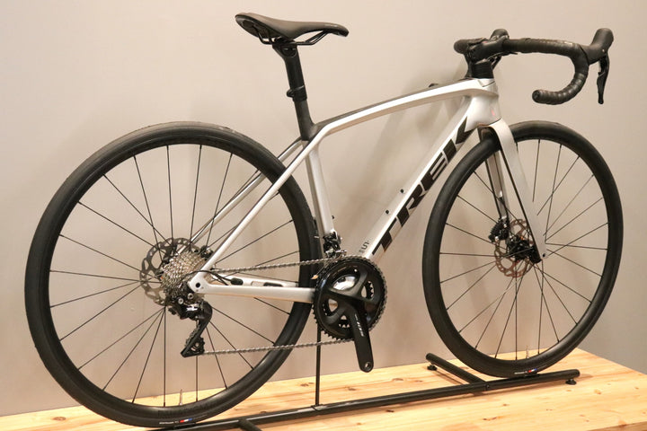 未使用 トレック TREK エモンダ EMONDA SL5 DISC 2021モデル 50サイズ シマノ 105 R7025 11S カーボン ロードバイク 【仙台店】