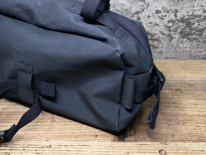 JP169 ラファ Rapha BAR BAG ハンドルバーバッグ 黒