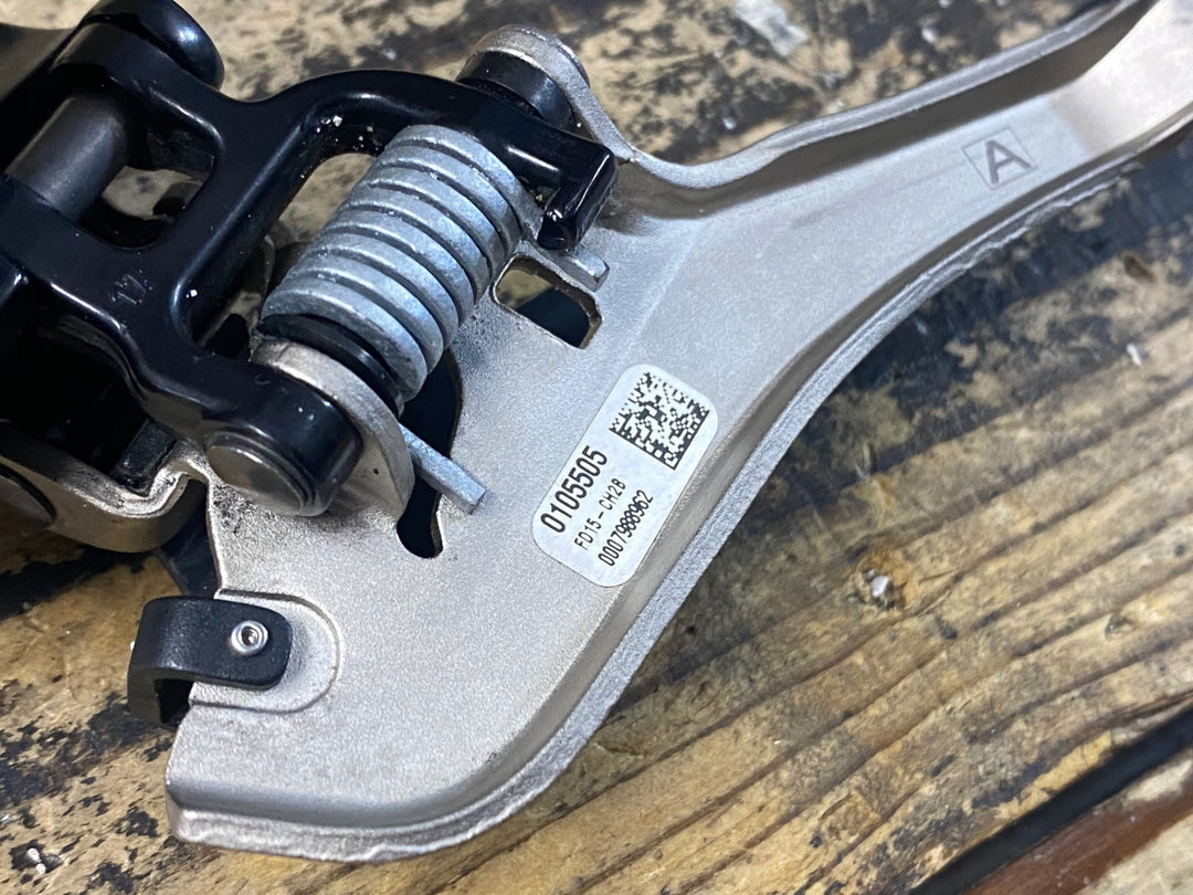 KA366 カンパニョーロ CAMPAGNOLO コーラス CHORUS FD-CH2B フロントディレイラー Φ35mmバンド