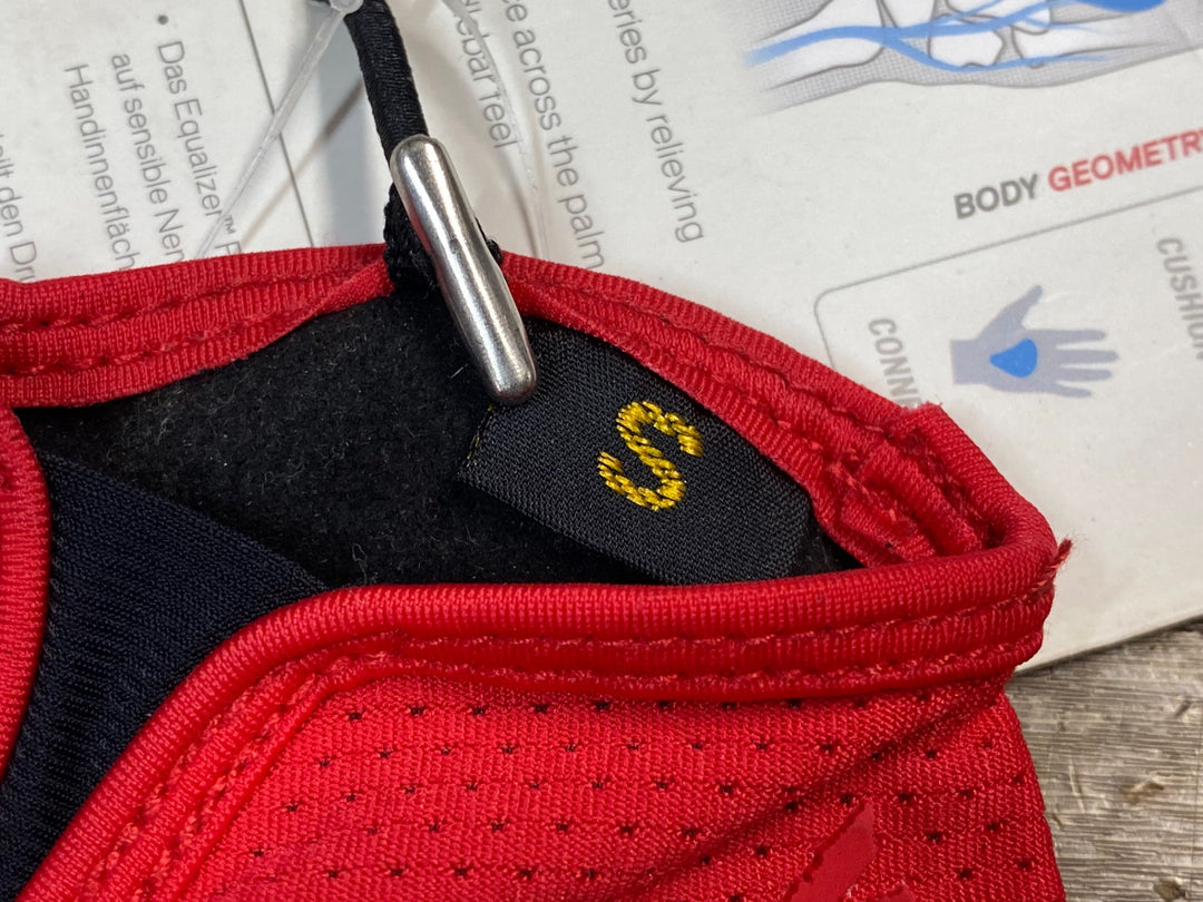 JV679 スペシャライズド SPECIALIZED BG GRAIL 指切 サイクルグローブ 赤 S