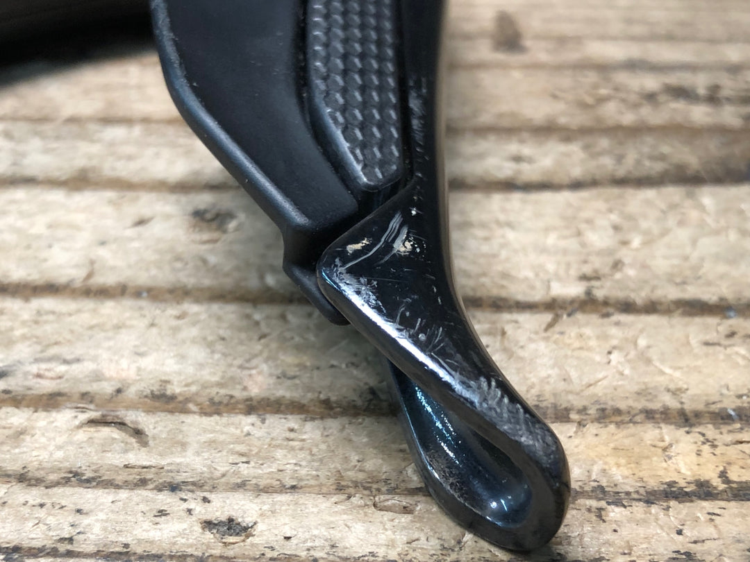 JK893 シマノ SHIMANO デュラエース DURA-ACE ST-R9170 右レバーのみ 動作確認済 ※ホース接続部ガリ傷の為ジャンク