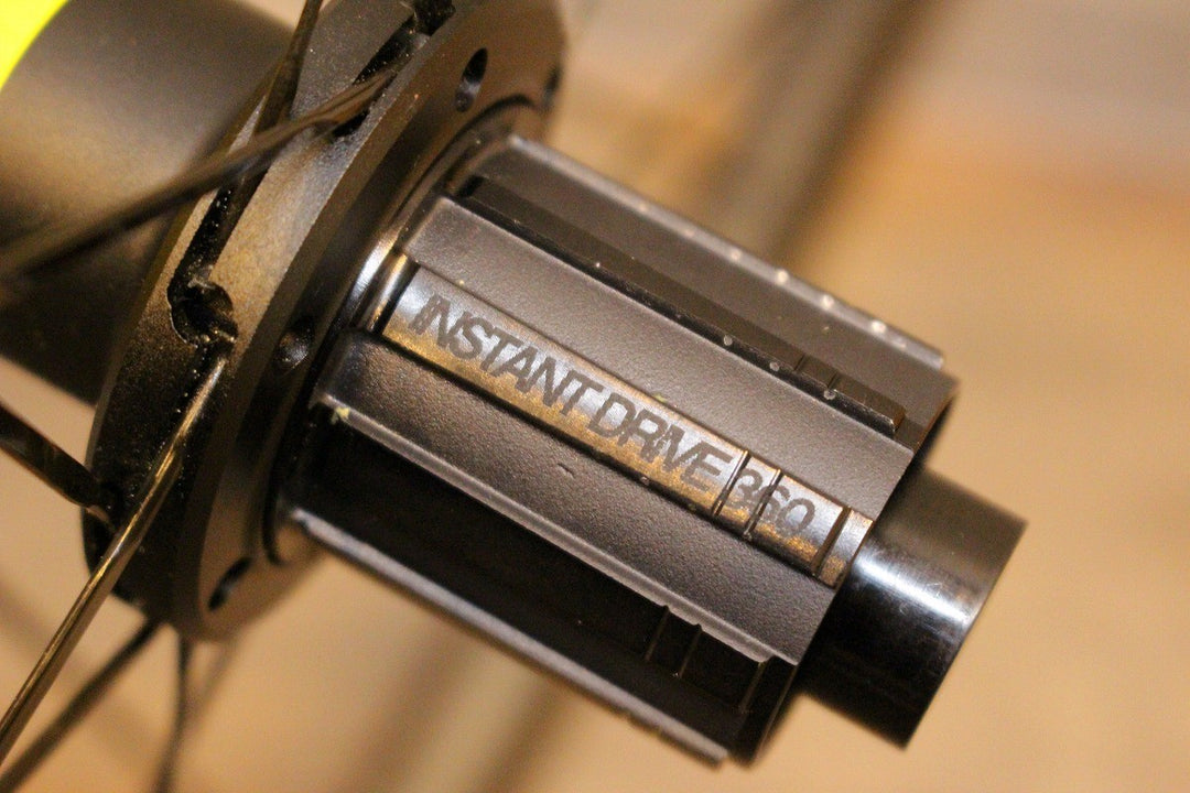 マヴィック MAVIC コスミック COSMIC SL32 DISC カーボン チューブレスレディ ホイールセット シマノ 11/12S 21C【名古屋店】