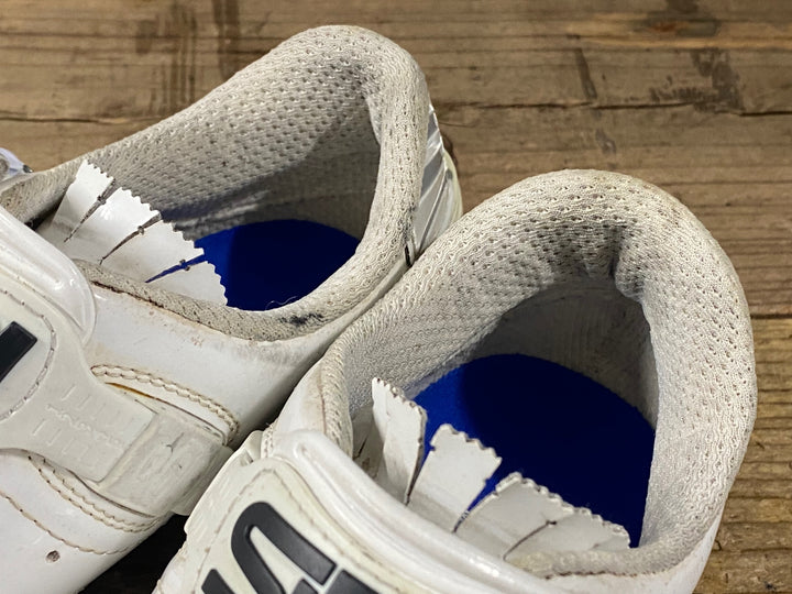 KH566 シディ SIDI WIRE VENT CARBON ビンディングシューズ 3穴 白 EU40 ※かかとソール減り