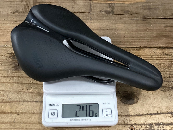 KM685 セライタリア selle italia NOVUS BOOST EVO GRAVEL TM SUPERFLOW 145mm MANGANESEレール