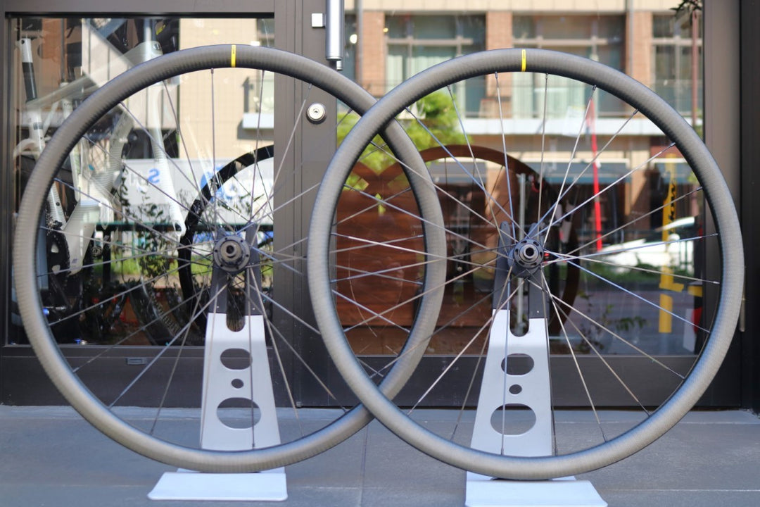 マヴィック MAVIC コスミック COSMIC SL32 DISC カーボン チューブレスレディ ホイールセット シマノ 12/11S 21C【東京南麻布店】