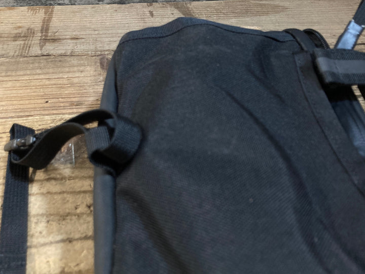 KF694 クローム CHROME HELIX HANDLEBAR BAG ハンドルバーバッグ 黒
