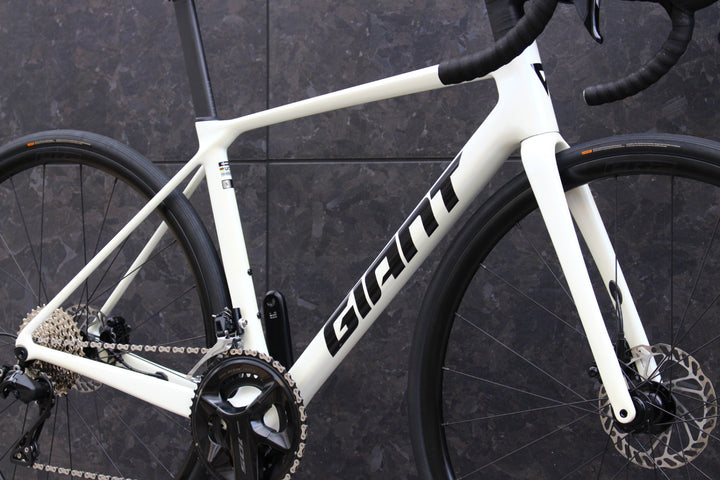 ジャイアント GIANT TCR Advanced 2 KOM 2025モデル Sサイズ シマノ 105 R7100 12S カーボン ロードバイク 【福岡店】