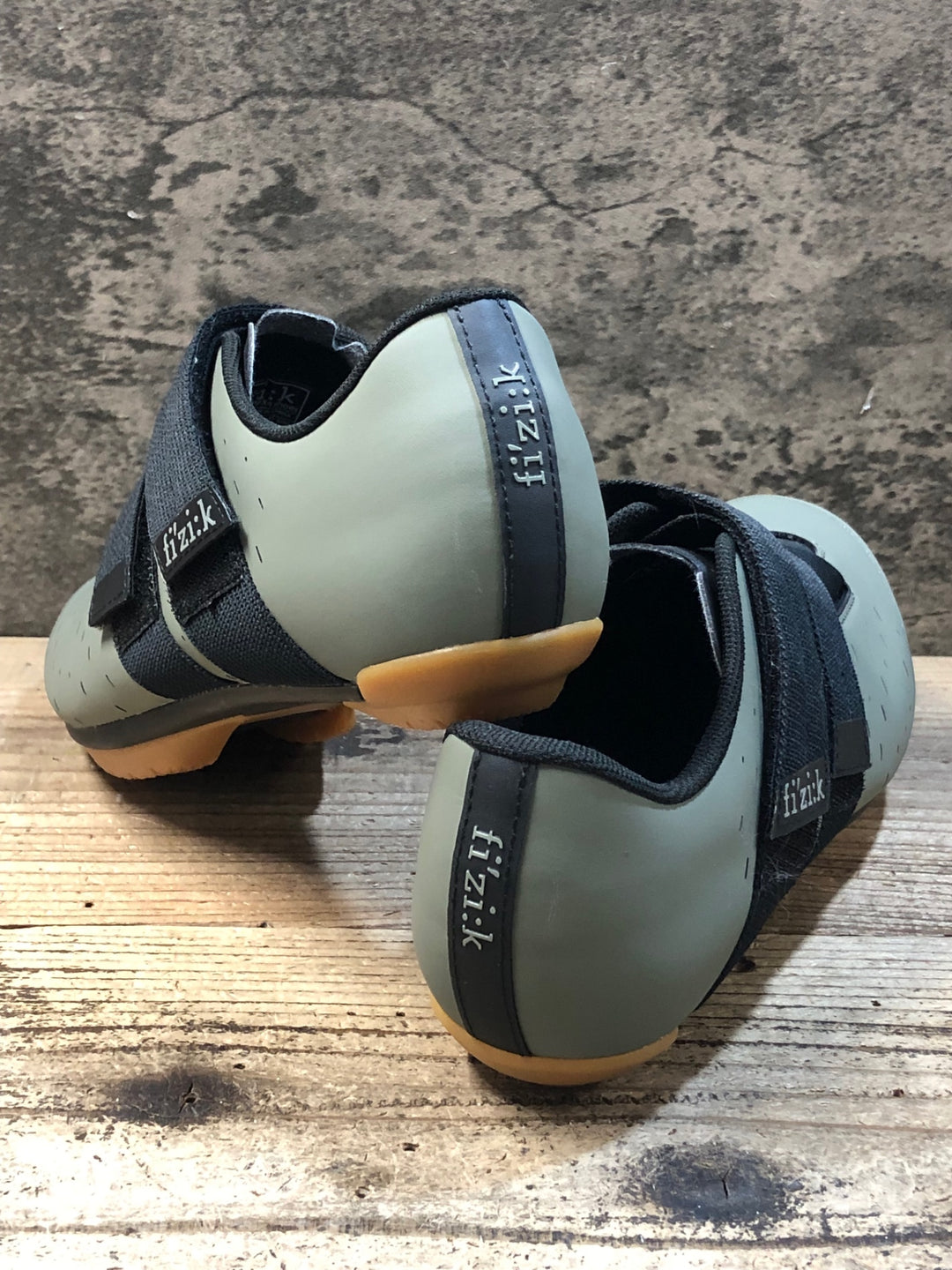 JX858 フィジーク fizik TERRA POWERSTRAP X4 ビンディングシューズ SPD 緑 EU42 ※未使用