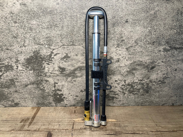 JM619 レザイン LEZYNE MICRO FLOOR DRIVE HVG 空気入れ ポンプ シルバー ※ガリ傷
