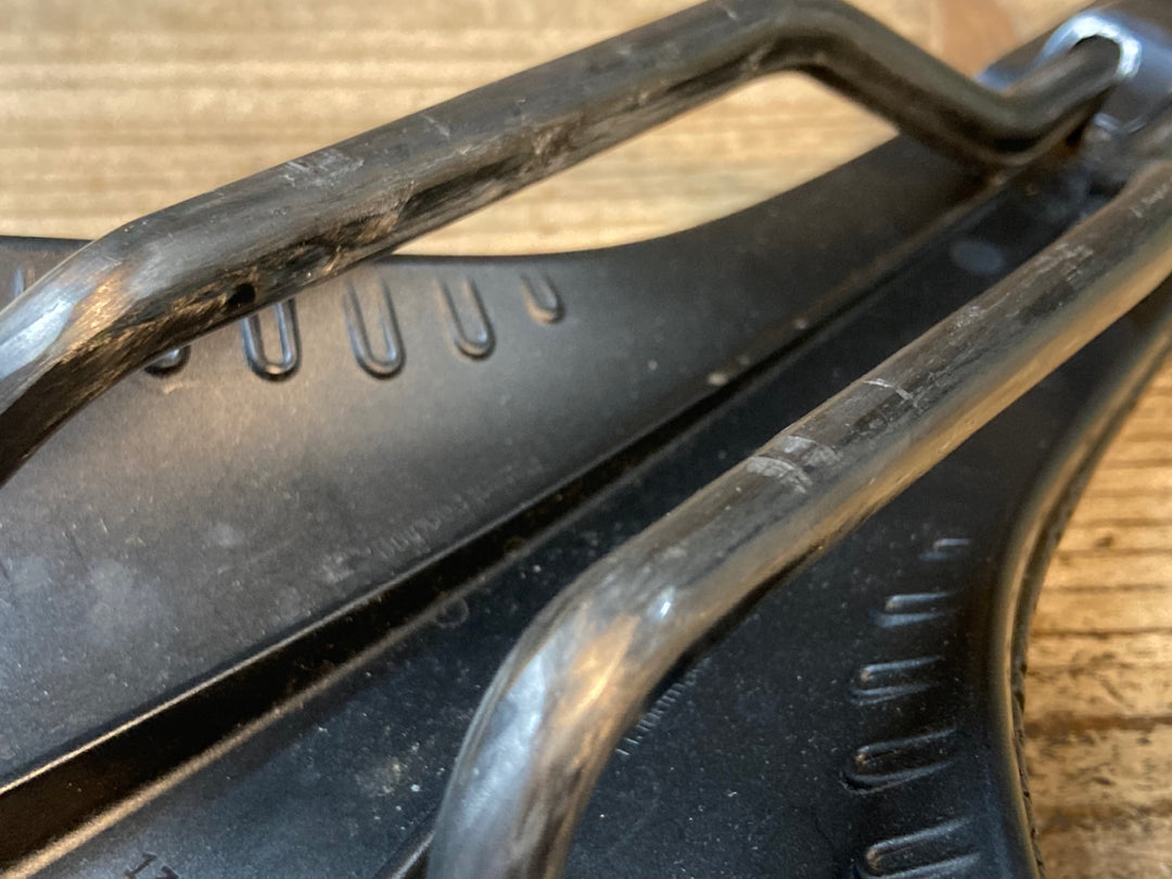 JS730 フィジーク FIZIK ANTARES VERSUS EVO R1 Adaptive サドル カーボンレール 139mm