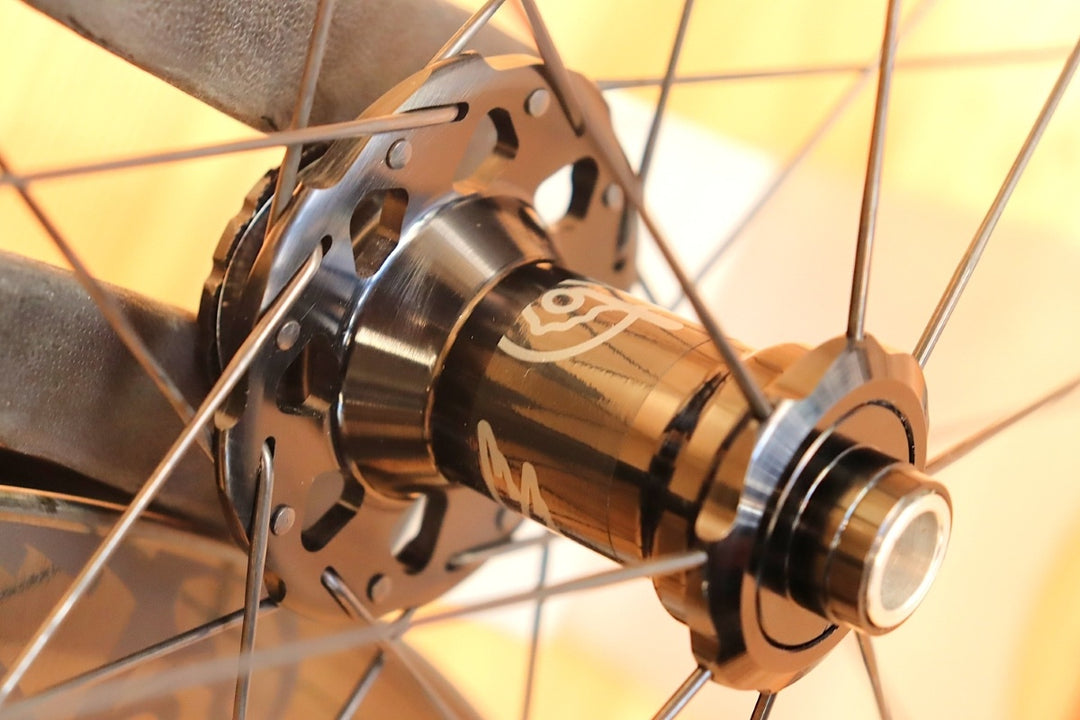 カンパニョーロ CAMPAGNOLO シャマル カーボン SHAMAL CARBON DB カーボン チューブレス ホイールセット シマノ12/11S 21C 【千葉店】