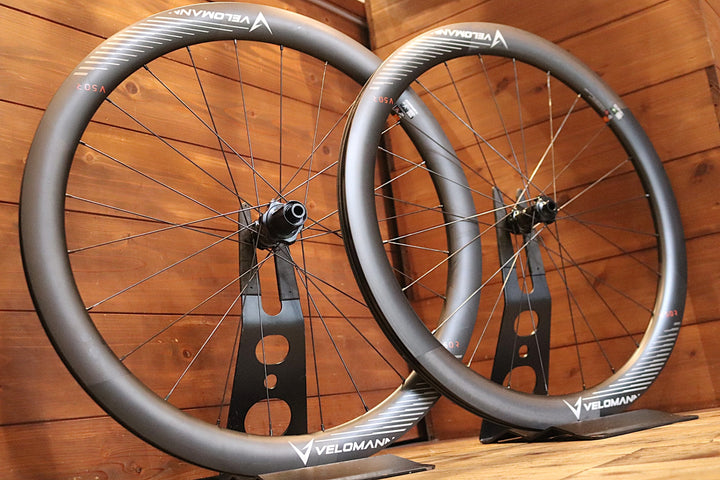 ヴェロマーン Velomann V50R Carbon カーボン チューブレスレディ ホイールセット シマノ 12/11S 【東京南麻布店】
