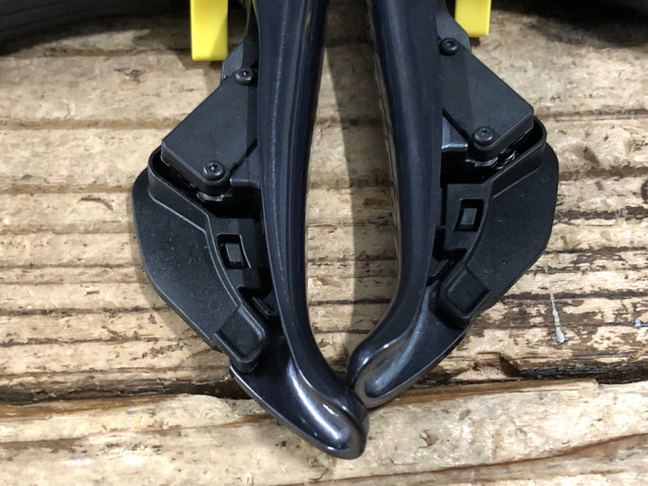 KG485 シマノ SHIMANO アルテグラ ULTEGRA ST-R8070 STIレバー 左右セット 油圧 動作確認済
