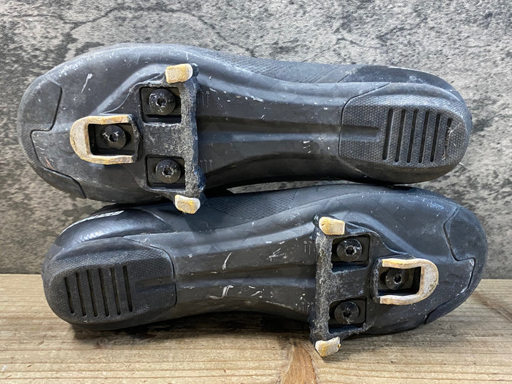 JZ187 スペシャライズド SPECIALIZED トーチ TORCH 2.0 ビンディングシューズ 3穴 黒 EU41