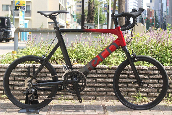 【限定カラー】 ターン TERN サージュ SURGE 2023 52サイズ クラリス R2000 8S アルミ ミニベロ 小径車 20インチ451 【名古屋店】