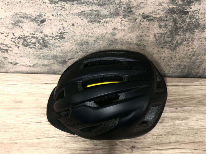 JY380 スペシャライズド SPECIALIZED CHAMONIX 3 ヘルメット 58-62cmサイズ 黒