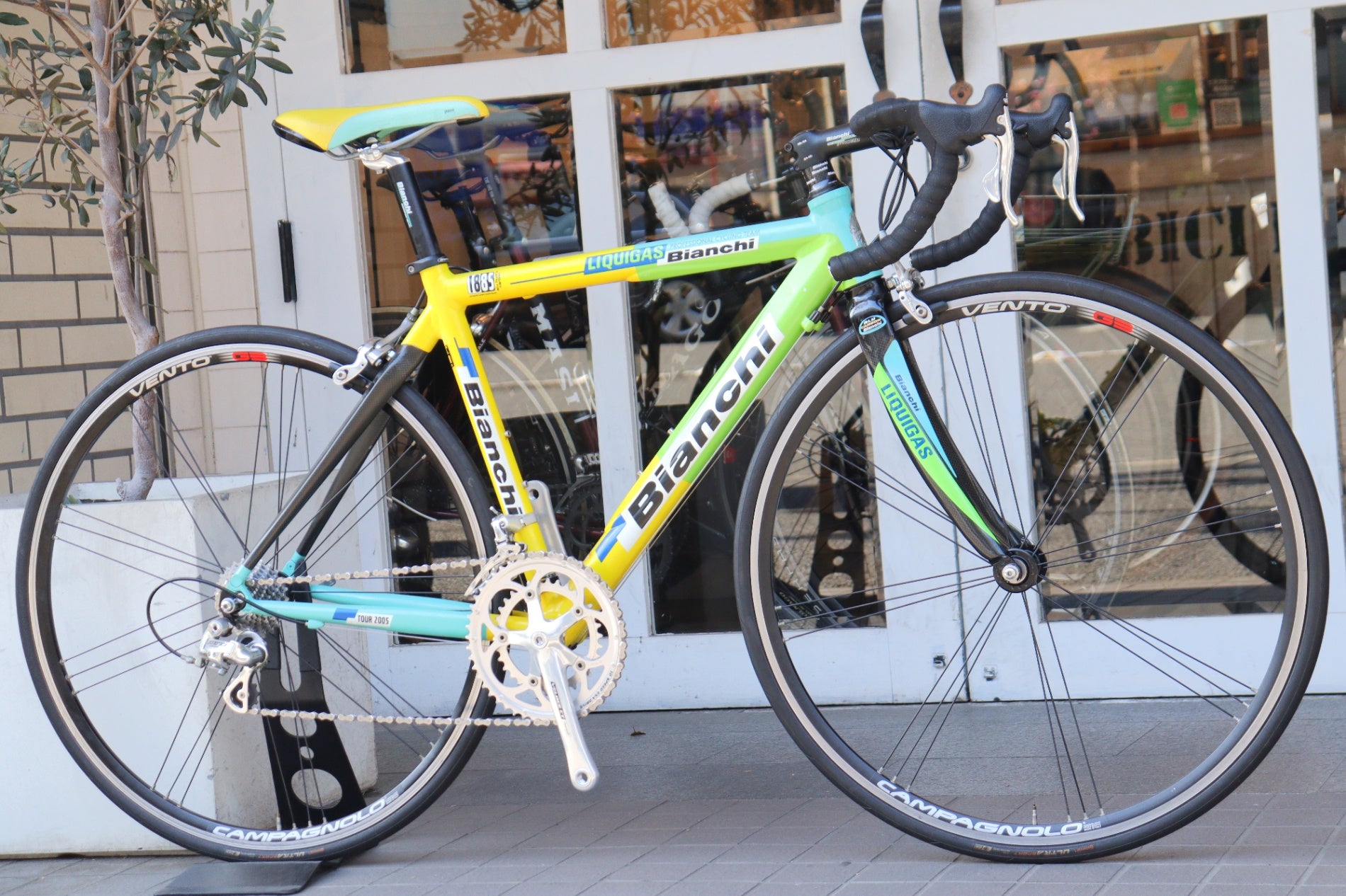 ビアンキ BIANCHI 1885 LIQUIGAS 2005モデル 51サイズ カンパニョーロ