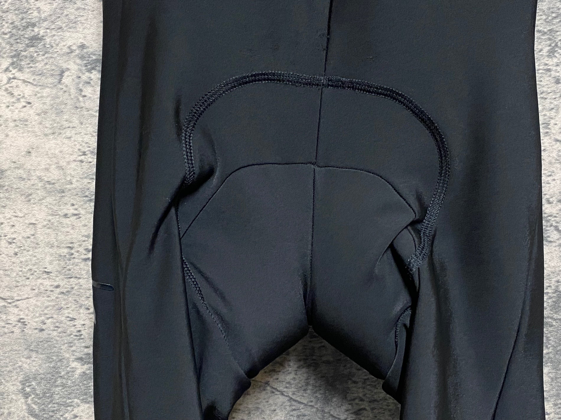 JQ777 ラファ Rapha CORE WINTER TIGHTS WITH PAD ビブタイツ 黒 S 裏