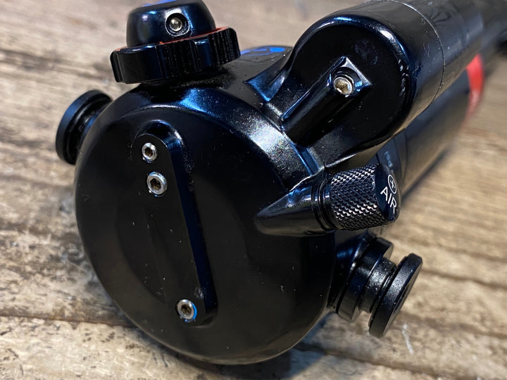 JE660 ロックショックス ROCKSHOX DELUXE RE:AKTIV THRU SHAFT リアサス 230×57.6mm