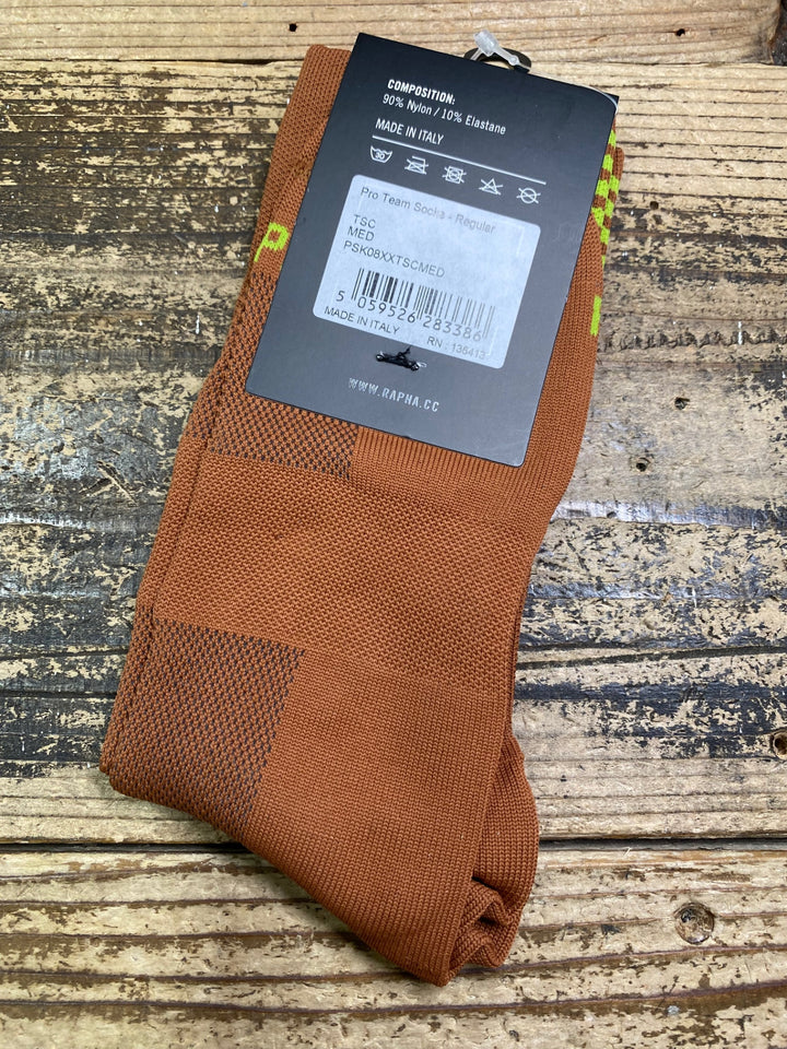 JJ945 ラファ Rapha PRO TEAM SOCKS ソックス 茶 レギュラーサイズ M