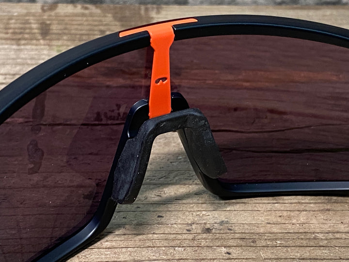 JG115 オークリー OAKLEY スートロ SUTRO CUSTOM サングラス アイウェア
