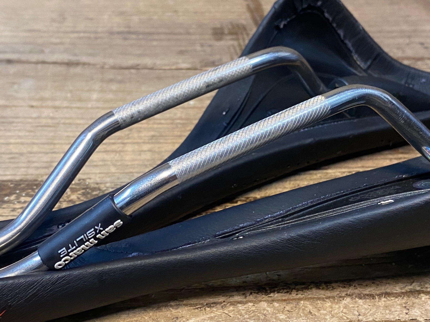 JO560 セラサンマルコ SELLE SANMARCO マントラ MANTRA サドル XSILITE