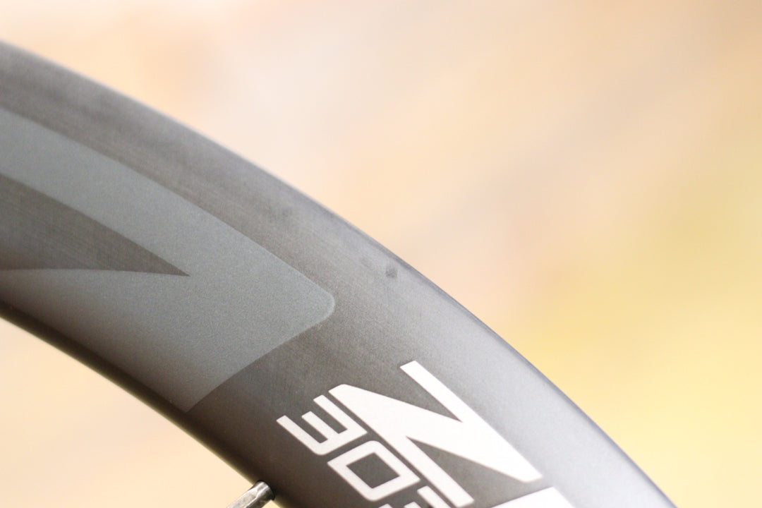 ジップ ZIPP 303S カーボン チューブレスレディ ホイールセット スラム XDR 【立川店】