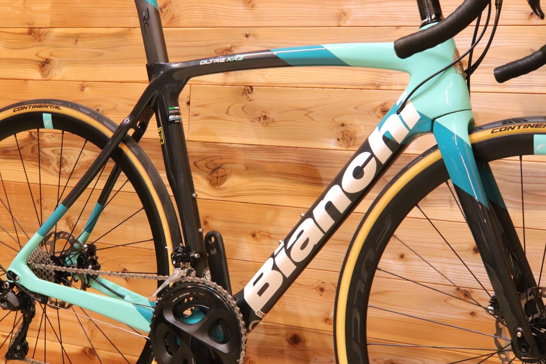 売り切り Bianchi オルトレXR3 105 2020 リムブレーキ カーボン ロードバイク ビアンキ BIANCHI オルトレ OLTRE XR3 DISC 2022 55サイズ シマノ 105