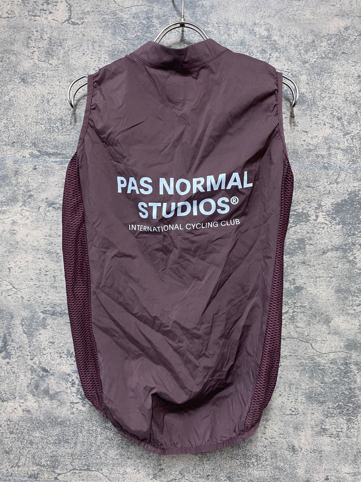 KA550 パスノーマルスタジオ PAS NORMAL STUDIOS MECHANISM STOW AWAY GILET ジレ サイクルベスト バーガンディ L