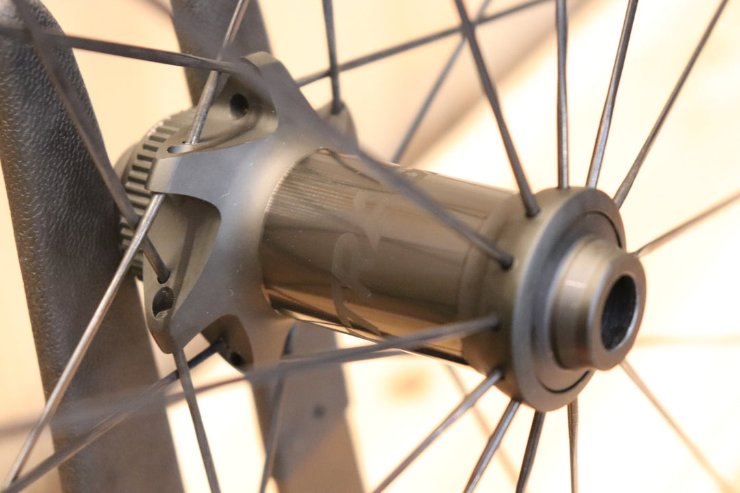 ボントレガー BONTRAGER アイオロス AEOLUS XXX4 TLR DISC カーボン チューブレスレディ ホイールセット シマノ 11S/12S 【芦屋店】