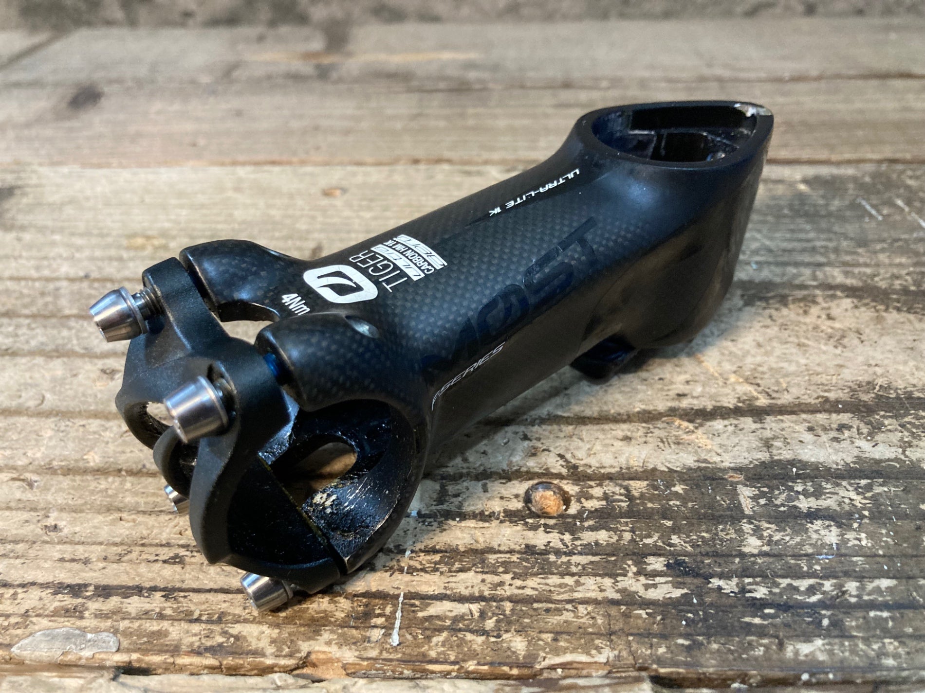 JN860 モスト MOST TIGER ULTRA AERO 1K CARBON ステム 黒 OS φ31.8