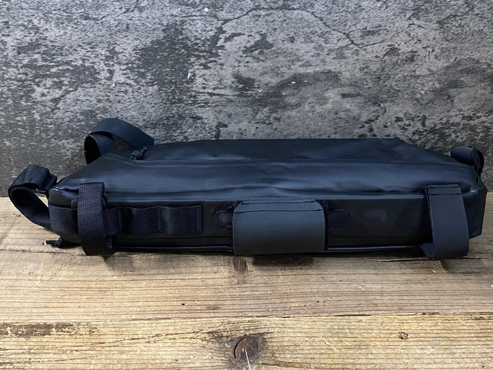 JY841 スペシャライズド SPECIALIZED BURRA BURRA FRAMEPACK フレームバッグ ※スレあり