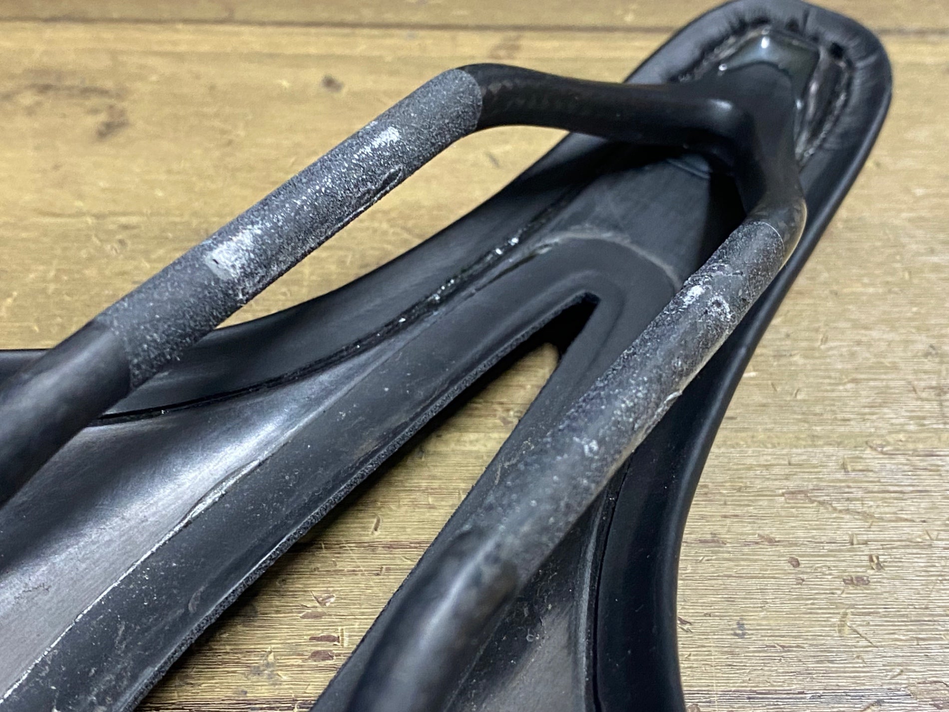 KC452 スペシャライズド SPECIALIZED S-WORKS ROMIN EVO サドル 143mm