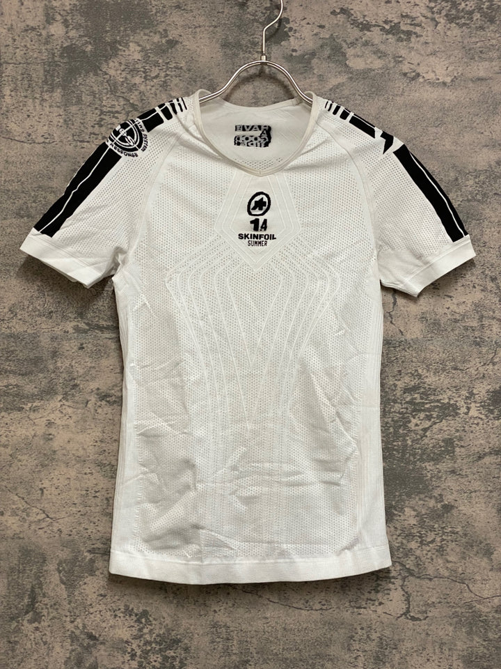 JN944 アソス assos SKINFOIL 1.4 SUMMER 半袖 ベースレイヤー インナー 白 1