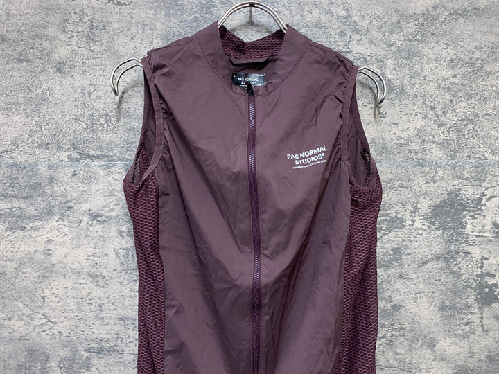 KA550 パスノーマルスタジオ PAS NORMAL STUDIOS MECHANISM STOW AWAY GILET ジレ サイクルベスト バーガンディ L